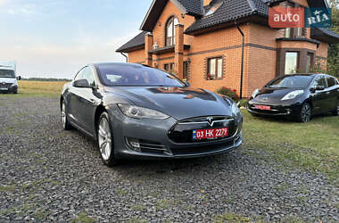 Ліфтбек Tesla Model S 2013 в Луцьку
