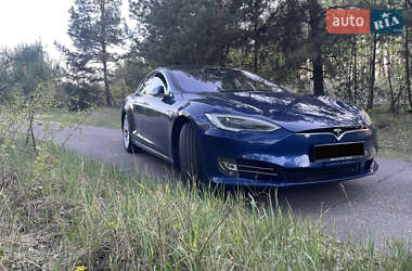 Ліфтбек Tesla Model S 2016 в 