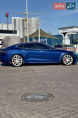 Ліфтбек Tesla Model S 2019 в 