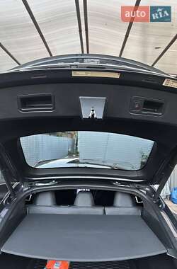 Лифтбек Tesla Model S 2014 в 