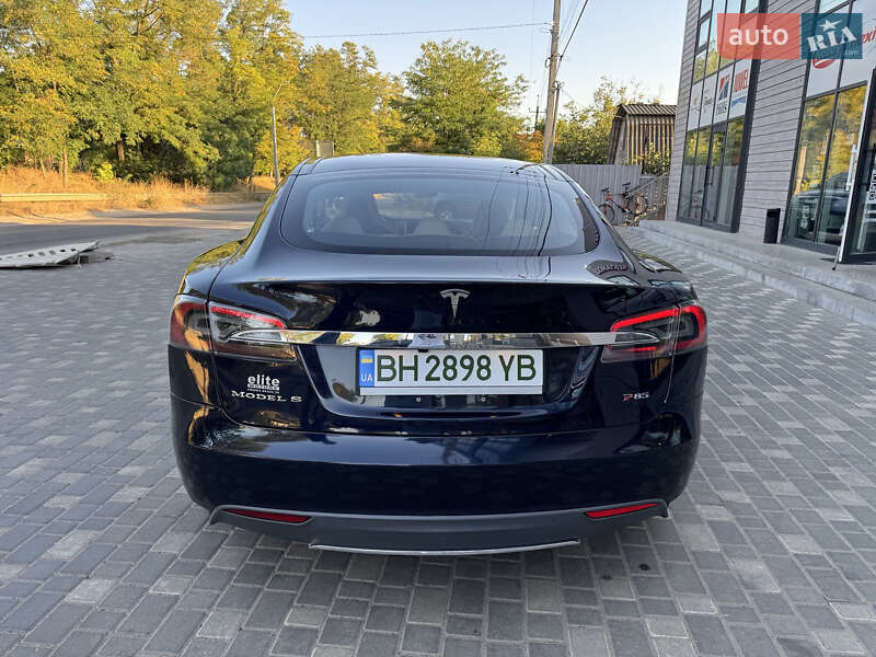 Ліфтбек Tesla Model S 2014 в Одесі фото 3 Ліфтбек Tesla Model S 2014 в Одесі