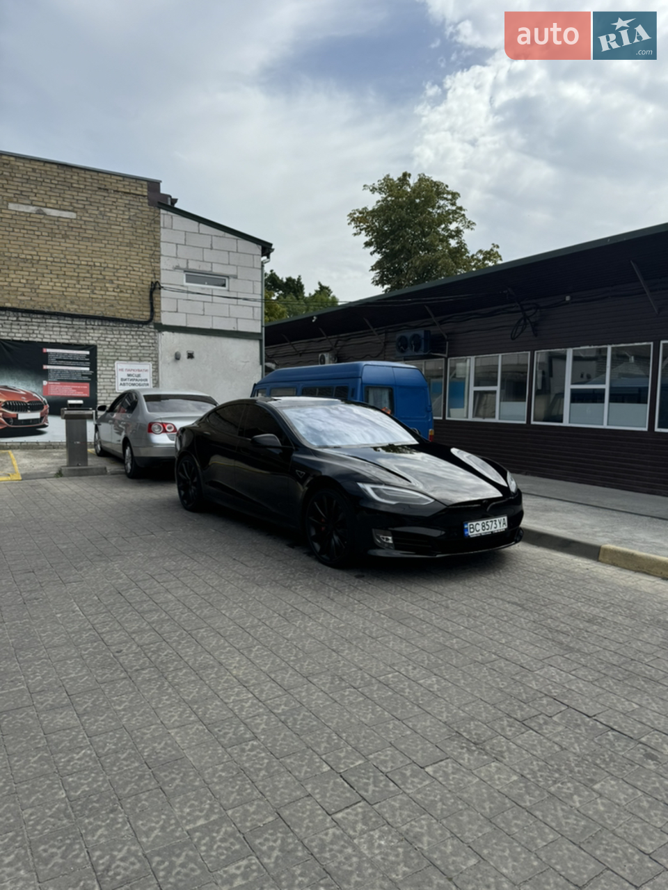 2015 Tesla Model S - мініатюра 24