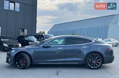 Ліфтбек Tesla Model S 2019 в 