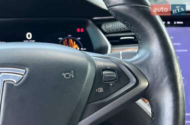 Ліфтбек Tesla Model S 2019 в 