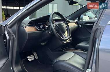 Ліфтбек Tesla Model S 2019 в 