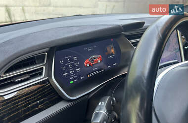 Ліфтбек Tesla Model S 2016 в 