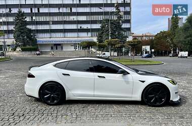 Лифтбек Tesla Model S 2022 в 