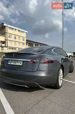 Лифтбек Tesla Model S 2014 в 