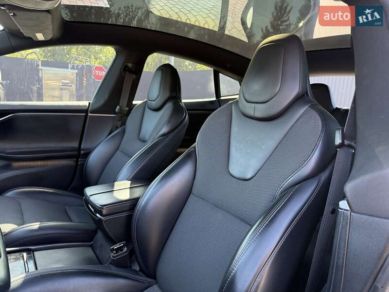 Лифтбек Tesla Model S 2018 в Березане фото 6 Лифтбек Tesla Model S 2018 в Березане