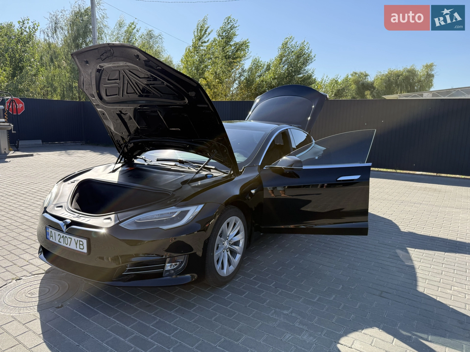 2018 Tesla Model S - мініатюра 9