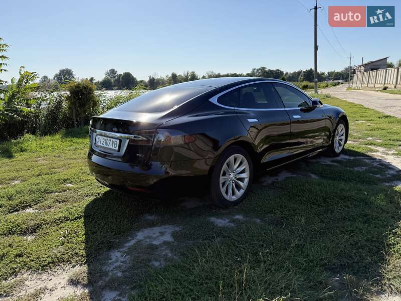 Лифтбек Tesla Model S 2018 в Березане фото 25 Лифтбек Tesla Model S 2018 в Березане