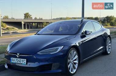 Ліфтбек Tesla Model S 2016 в 
