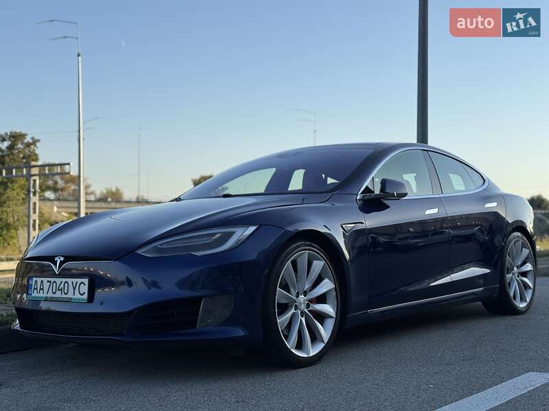 Лифтбек Tesla Model S 2016 в Киеве фото 23 Лифтбек Tesla Model S 2016 в Киеве