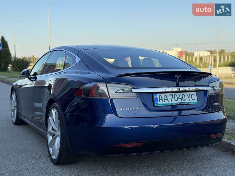 Лифтбек Tesla Model S 2016 в Киеве фото 24 Лифтбек Tesla Model S 2016 в Киеве