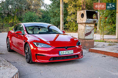 Лифтбек Tesla Model S 2022 в 