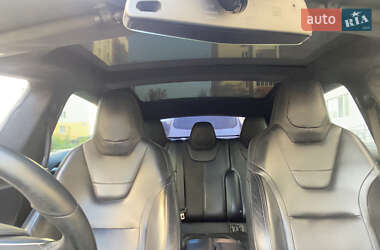 Ліфтбек Tesla Model S 2015 в 