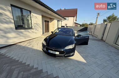 Ліфтбек Tesla Model S 2014 в Хмельницькому