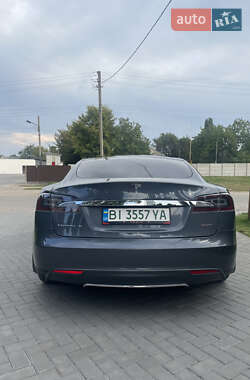 Ліфтбек Tesla Model S 2013 в 