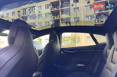 Лифтбек Tesla Model S 2019 в 