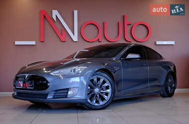 Ліфтбек Tesla Model S 2013 в Одесі