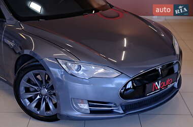 Ліфтбек Tesla Model S 2013 в 