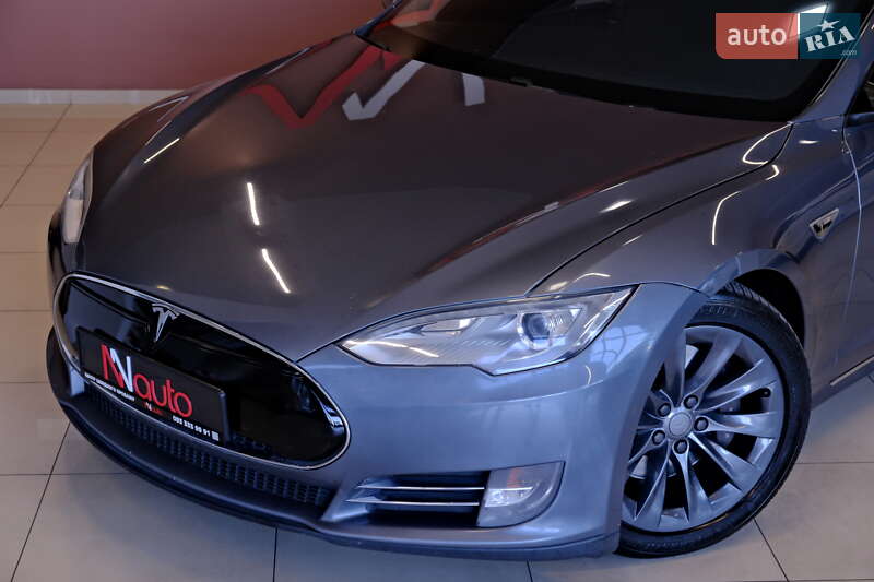 Лифтбек Tesla Model S 2013 в Одессе фото 17 Лифтбек Tesla Model S 2013 в Одессе