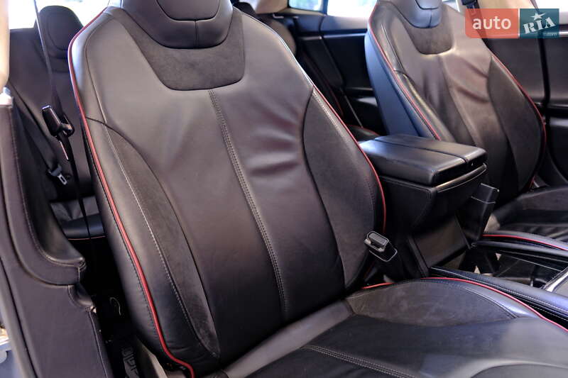 Лифтбек Tesla Model S 2013 в Одессе фото 39 Лифтбек Tesla Model S 2013 в Одессе