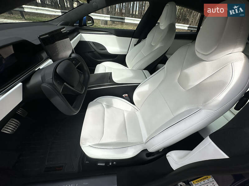 Лифтбек Tesla Model S 2022 в 