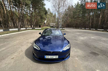 Лифтбек Tesla Model S 2022 в 