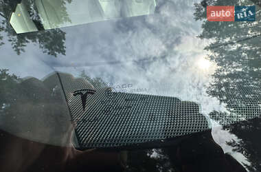 Лифтбек Tesla Model S 2022 в 