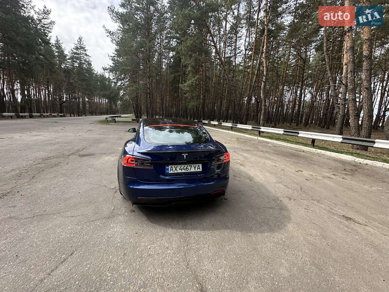 Лифтбек Tesla Model S 2022 в Ланне фото 12 Лифтбек Tesla Model S 2022 в Ланне
