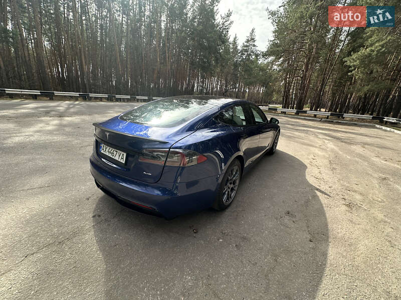 Лифтбек Tesla Model S 2022 в Ланне фото 23 Лифтбек Tesla Model S 2022 в Ланне