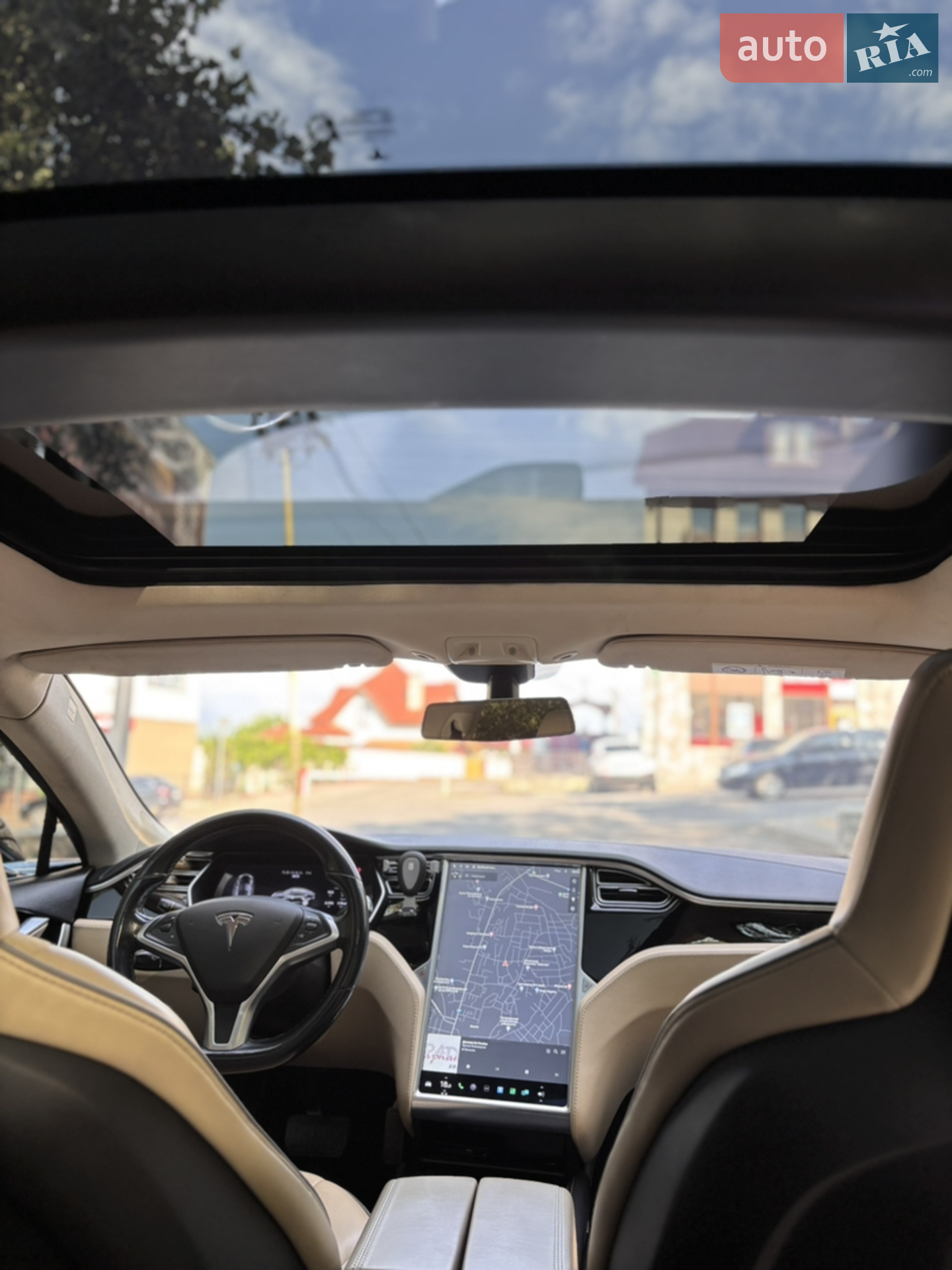 2014 Tesla Model S - мініатюра 11