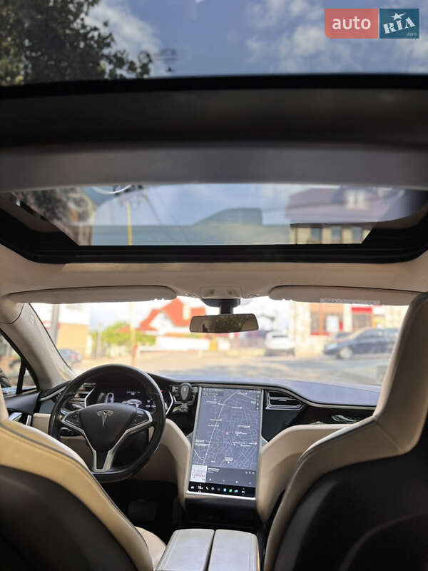 Лифтбек Tesla Model S 2014 в Ужгороде фото 9 Лифтбек Tesla Model S 2014 в Ужгороде