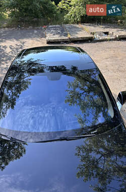 Ліфтбек Tesla Model S 2014 в 