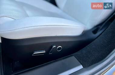 Лифтбек Tesla Model S 2022 в 