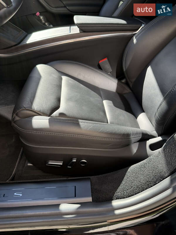 Лифтбек Tesla Model S 2021 в Ивано-Франковске фото 14 Лифтбек Tesla Model S 2021 в Ивано-Франковске