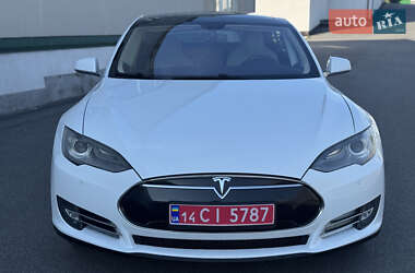 Лифтбек Tesla Model S 2013 в 
