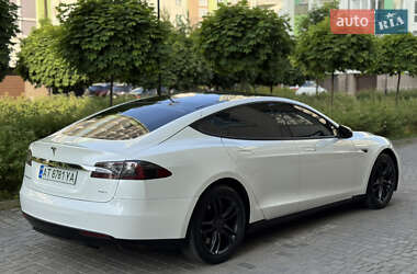 Ліфтбек Tesla Model S 2014 в 