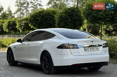 Ліфтбек Tesla Model S 2014 в 