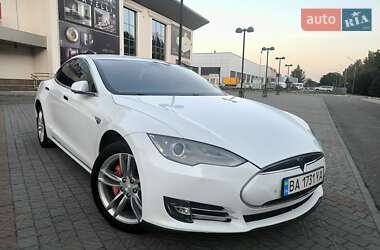 Лифтбек Tesla Model S 2014 в Днепре