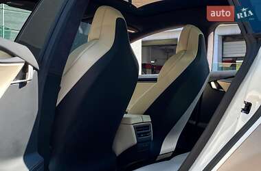 Ліфтбек Tesla Model S 2019 в 