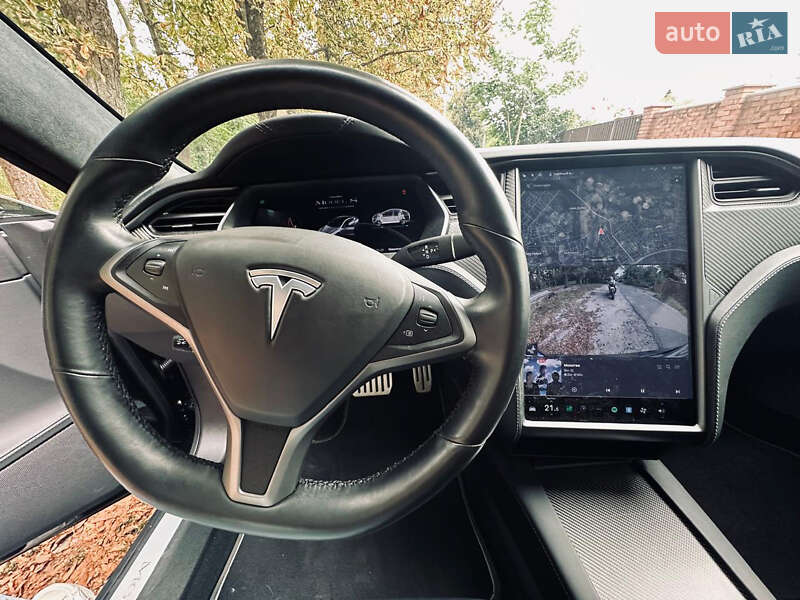 Ліфтбек Tesla Model S 2020 в Києві