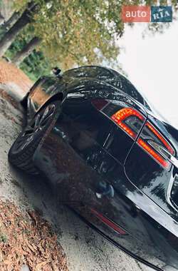 Ліфтбек Tesla Model S 2020 в 