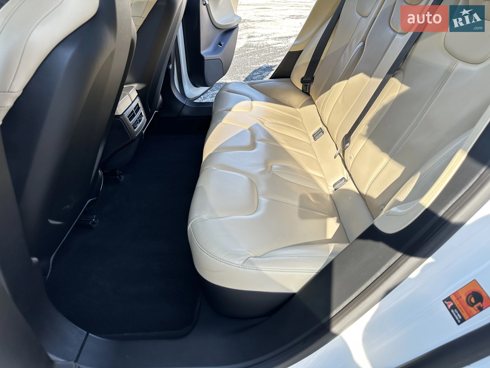2016 Tesla Model S - мініатюра 30
