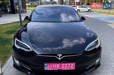 Ліфтбек Tesla Model S 2016 в 