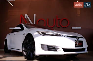 Лифтбек Tesla Model S 2016 в Одессе