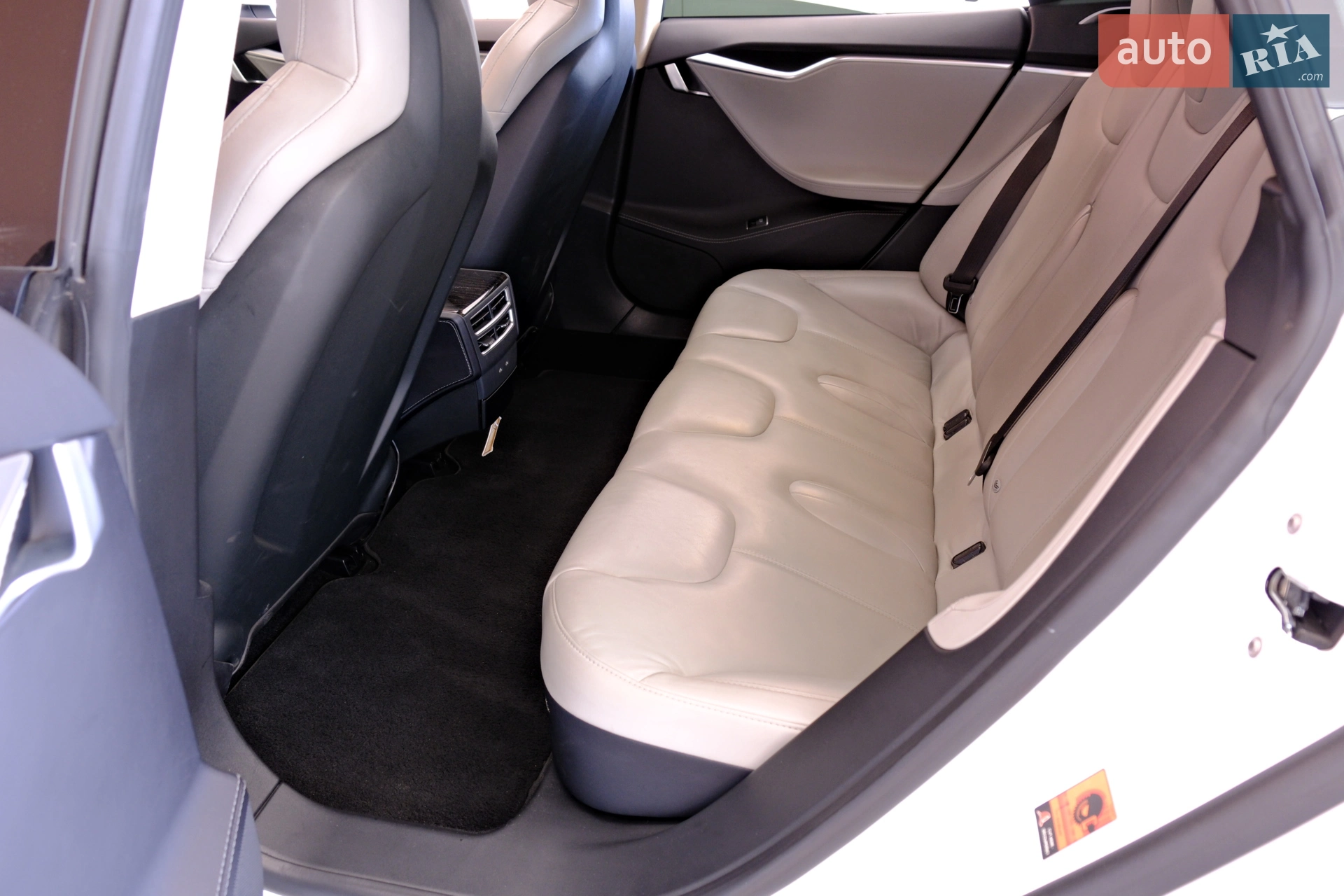 2016 Tesla Model S - мініатюра 46