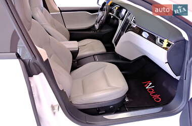 Лифтбек Tesla Model S 2016 в Одессе