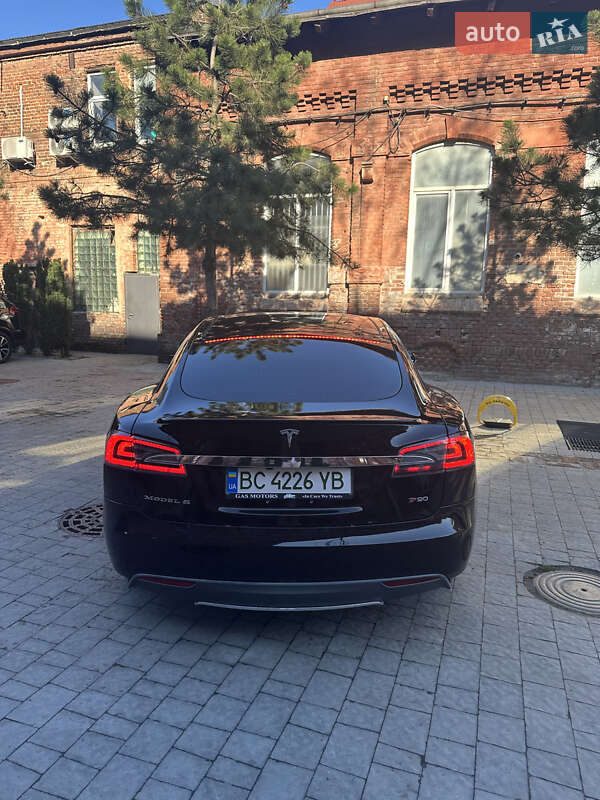 Лифтбек Tesla Model S 2013 в Львове фото 8 Лифтбек Tesla Model S 2013 в Львове
